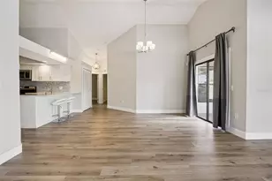 7301 Spring Villas Cir, Orlando, FL 32819 - Photo 13