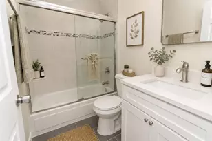 5836 Peregrine Ave, Orlando, FL 32819 - Photo 13