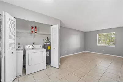 710 N Sinclair Avenue, Tavares, FL 32778 - Photo 13