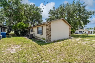 710 N Sinclair Avenue, Tavares, FL 32778 - Photo 19