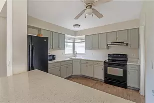 962 Rockhill St, Deltona, FL 32725 - Photo 9