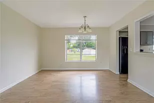 962 Rockhill St, Deltona, FL 32725 - Photo 5