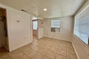 1405 40th St, Orlando, FL 32839 - Photo 3