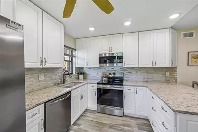 5400 34th Street W #A6, Bradenton, FL 34210 - Photo 11