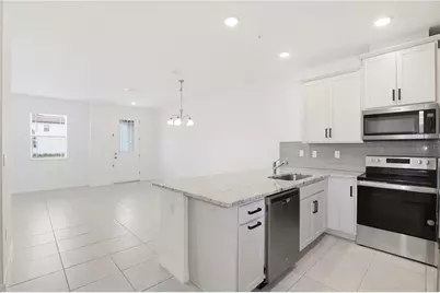 11558 Buoy Point Place, Orlando, FL 32832 - Photo 3