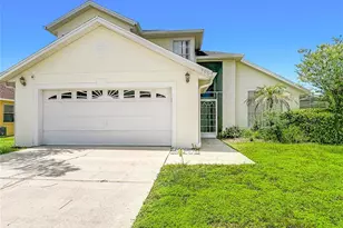 906 Montana Ave, Davenport, FL 33897 - Photo 3