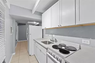 3515 Club Cir, Lakeshore, FL 33854 - Photo 5