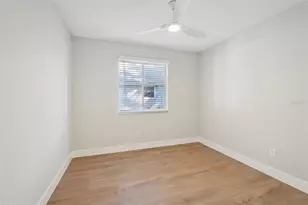 123 Edgewater Cir, Sanford, FL 32773 - Photo 13