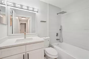 123 Edgewater Cir, Sanford, FL 32773 - Photo 15