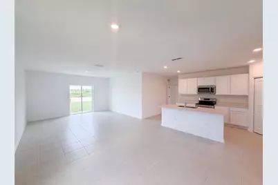 4373 River Beacon Boulevard, Davenport, FL 33837 - Photo 5