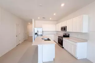 3110 Kurtz Ter, Davenport, FL 33837 - Photo 7