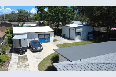 925 E 10th Avenue, Mount Dora, FL 32757 - Photo 5