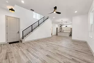 724 Ellwood Ave, Orlando, FL 32804 - Photo 3