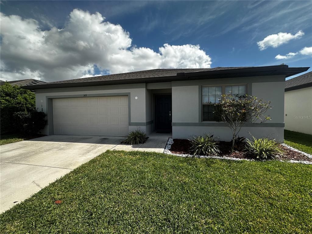 309 Citrus Isle Loop - 309 Citrus Isle Loop, Davenport, FL 33837 Luxury Property | Jose Angel Pina