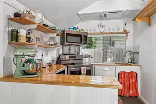 6281 Bass Hwy, Saint Cloud, FL 34771 - Photo 9