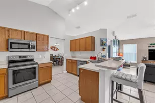 1006 Clear Creek Cir, Clermont, FL 34714 - Photo 45