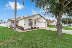 1006 Clear Creek Cir, Clermont, FL 34714 - Photo 7