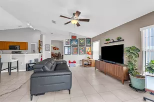 1006 Clear Creek Cir, Clermont, FL 34714 - Photo 23