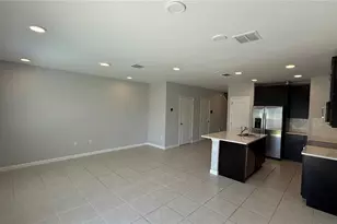 5040 Rain Shadow Dr, Saint Cloud, FL 34772 - Photo 5