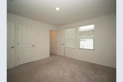 3208 Skyline Loop, Poinciana, FL 34758 - Photo 9