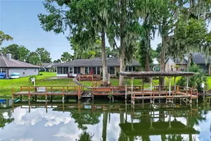 235 Temple Cir, Eustis, FL 32726 - Photo 3
