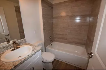2318 W Cannon Terrace NW #B, Winter Haven, FL 33881 - Photo 9