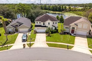 2895 Blooming Alamanda Loop, Kissimmee, FL 34747 - Photo 9
