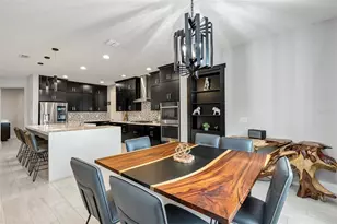 1112 Hull Island Dr, Oakland, FL 34787 - Photo 13