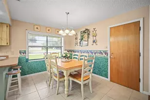 1351 Cr 482N, Lake Panasoffkee, FL 33538 - Photo 17