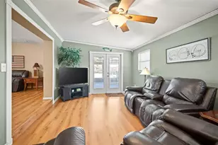 1351 Cr 482N, Lake Panasoffkee, FL 33538 - Photo 23