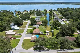 1351 Cr 482N, Lake Panasoffkee, FL 33538 - Photo 59