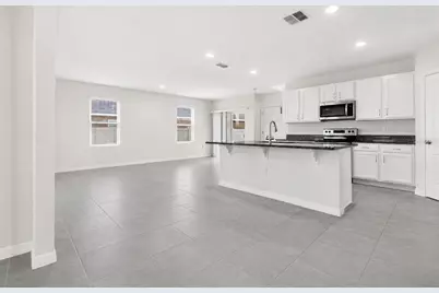 1021 Silverbell Trail, Saint Cloud, FL 34771 - Photo 3