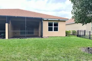 4266 Dutchess Park Rd, Fort Myers, FL 33916 - Photo 17