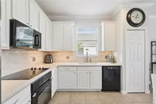 9154 Pecky Cypress Way, Orlando, FL 32836 - Photo 13