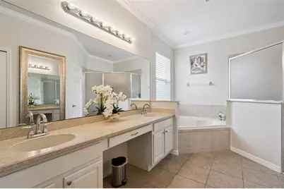 9154 Pecky Cypress Way, Orlando, FL 32836 - Photo 21