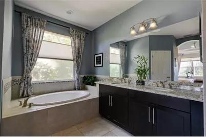 6145 Anise Drive, Sarasota, FL 34238 - Photo 9