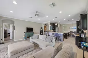 6145 Anise Dr, Sarasota, FL 34238 - Photo 9