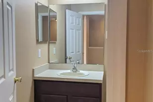 10272 Park Commons Dr, Orlando, FL 32832 - Photo 17