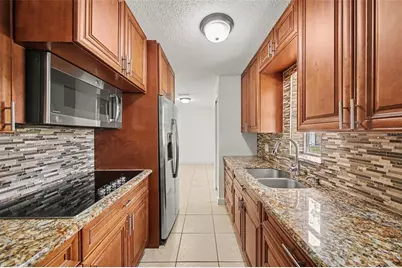 5818 Flori Lane, Orlando, FL 32808 - Photo 11