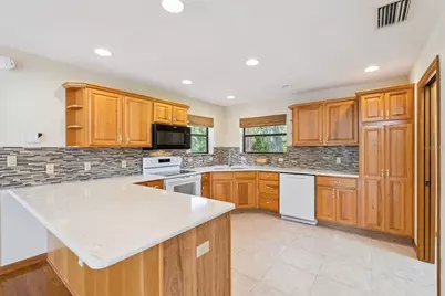 15010 Mill Pond Road, Tavares, FL 32778 - Photo 15