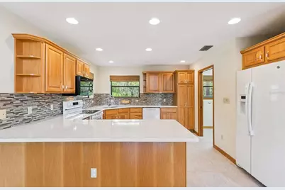 15010 Mill Pond Road, Tavares, FL 32778 - Photo 17