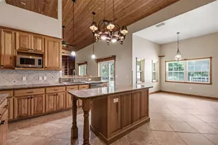 1685 Manor Way, Deland, FL 32720 - Photo 19