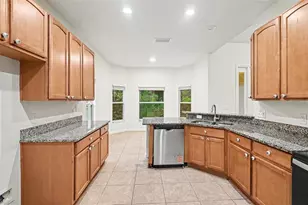 10546 Willow Ridge Loop, Orlando, FL 32825 - Photo 9