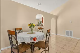 374 Colonade Ct, Kissimmee, FL 34758 - Photo 7