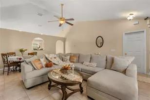 374 Colonade Ct, Kissimmee, FL 34758 - Photo 5