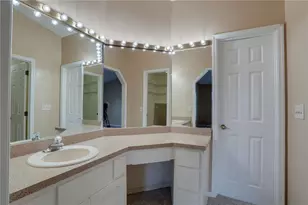 5212 Abelia Dr, Orlando, FL 32819 - Photo 13