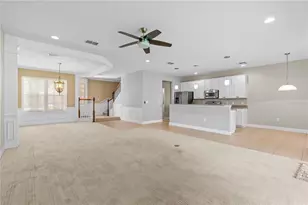 8302 Riverdale Ln, Davenport, FL 33896 - Photo 5