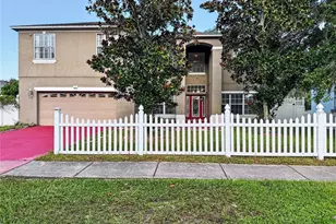 443 Marlberry Leaf Ave, Kissimmee, FL 34758 - Photo 1