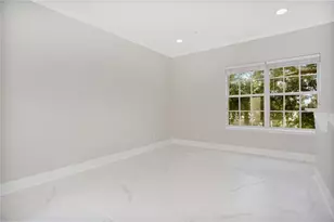 310 E Vanderbilt St, Orlando, FL 32804 - Photo 9