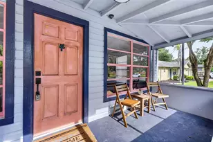 140 N Johns St, Mount Dora, FL 32757 - Photo 3
